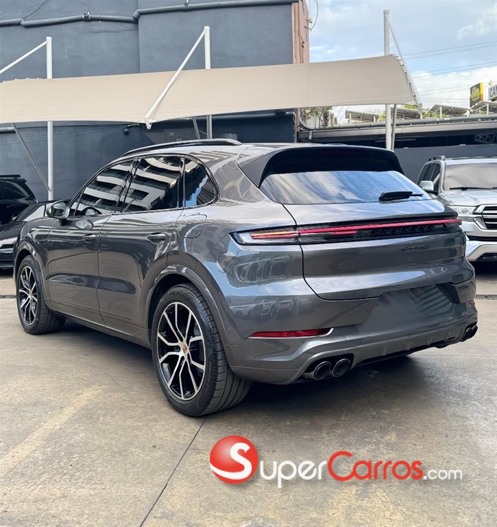 2025 Porsche Cayenne E-Hybrid — foto 3 / 8
