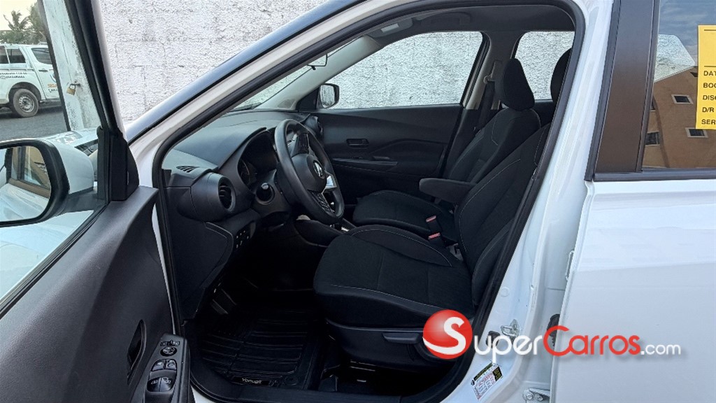 2021 Nissan Kicks — foto 8 / 11