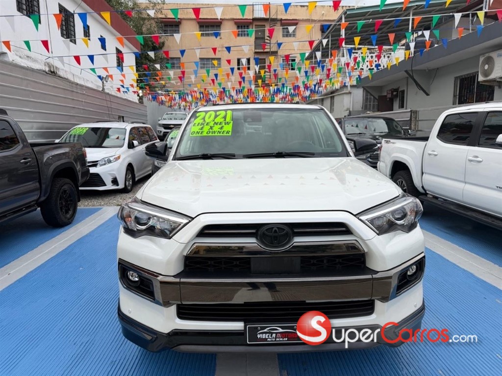 2021 Toyota 4 Runner Limited Nightshade — foto 5 / 12