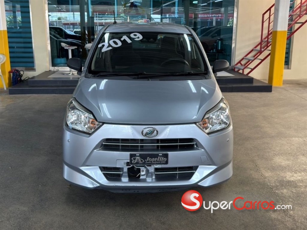 2019 Daihatsu Mira — foto 2 / 12