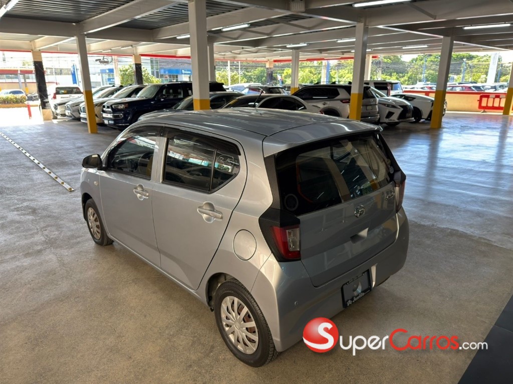 2019 Daihatsu Mira — foto 4 / 12