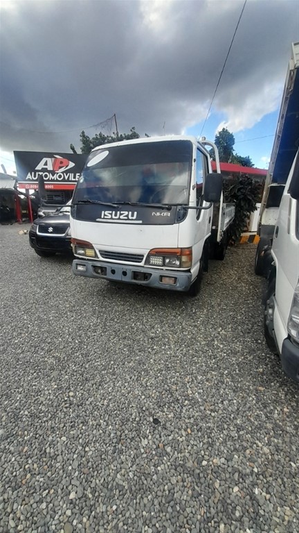 1997 Isuzu NKR — foto 8 / 10