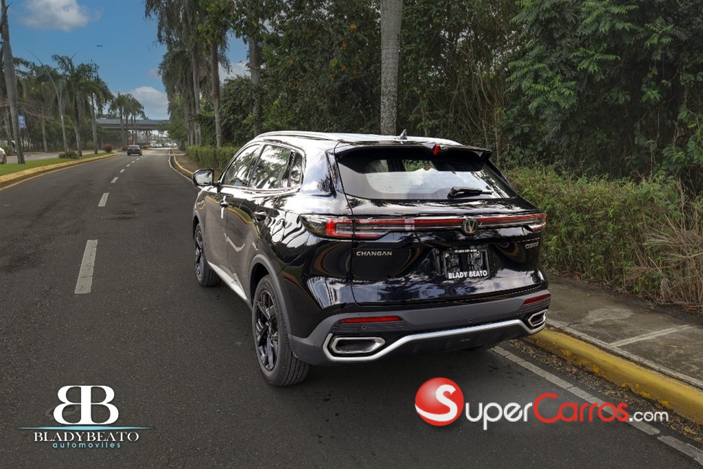 2027 Changan CS 55 Plus Touring — foto 8 / 12