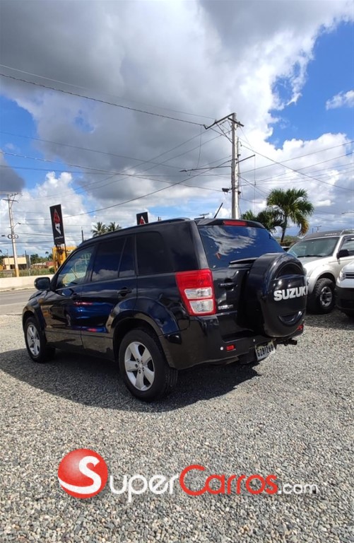 2013 Suzuki Grand Vitara — foto 8 / 9