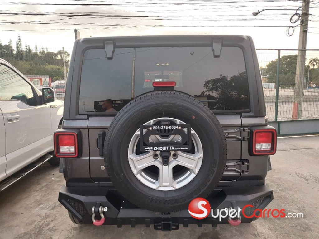 2020 Jeep Wrangler Sport — foto 2 / 12
