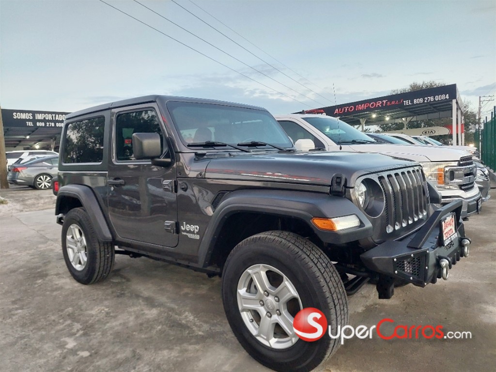 2020 Jeep Wrangler Sport — foto 9 / 12