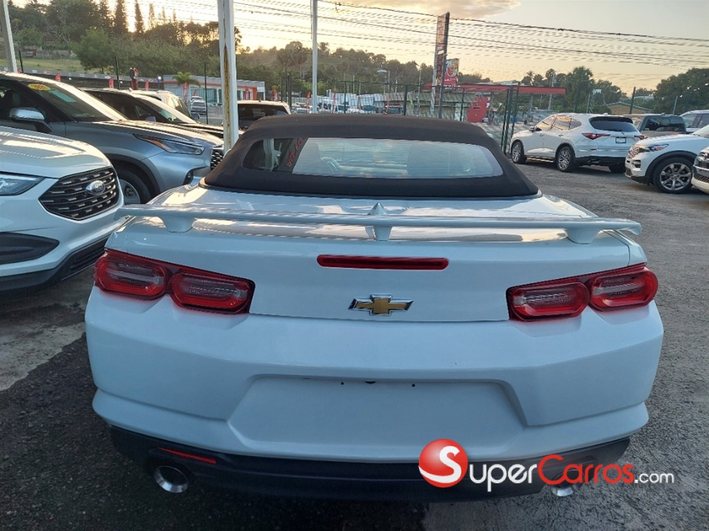 2021 Chevrolet Camaro LT — foto 3 / 12
