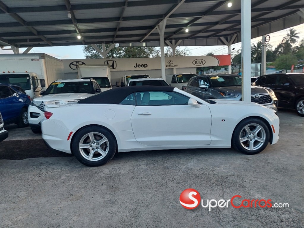 2021 Chevrolet Camaro LT — foto 7 / 12