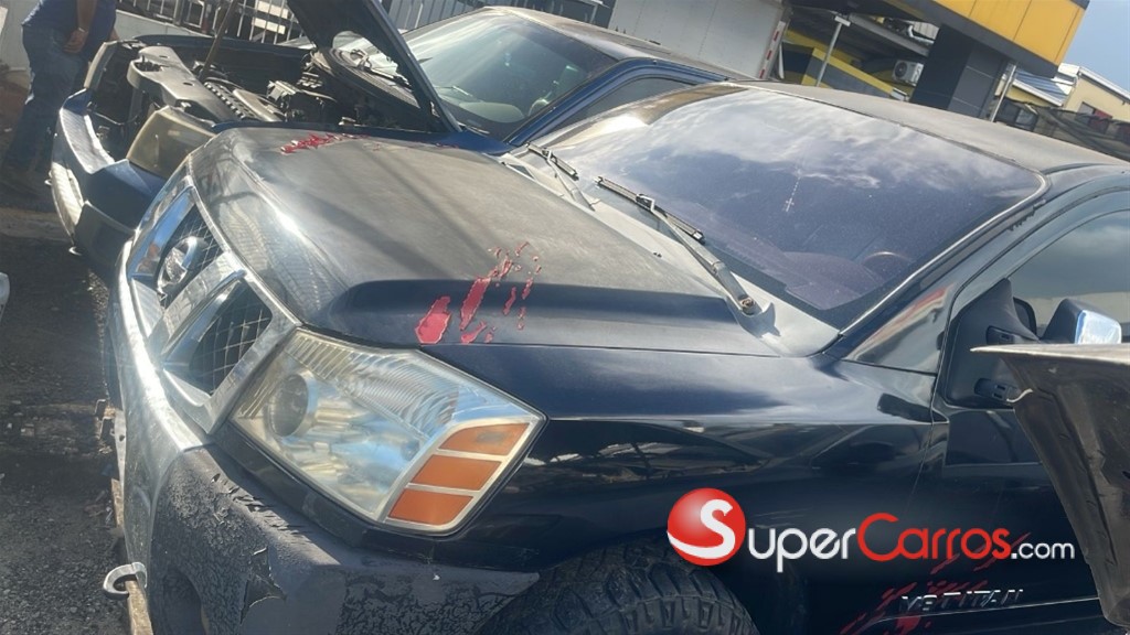 2006 Nissan TITAN