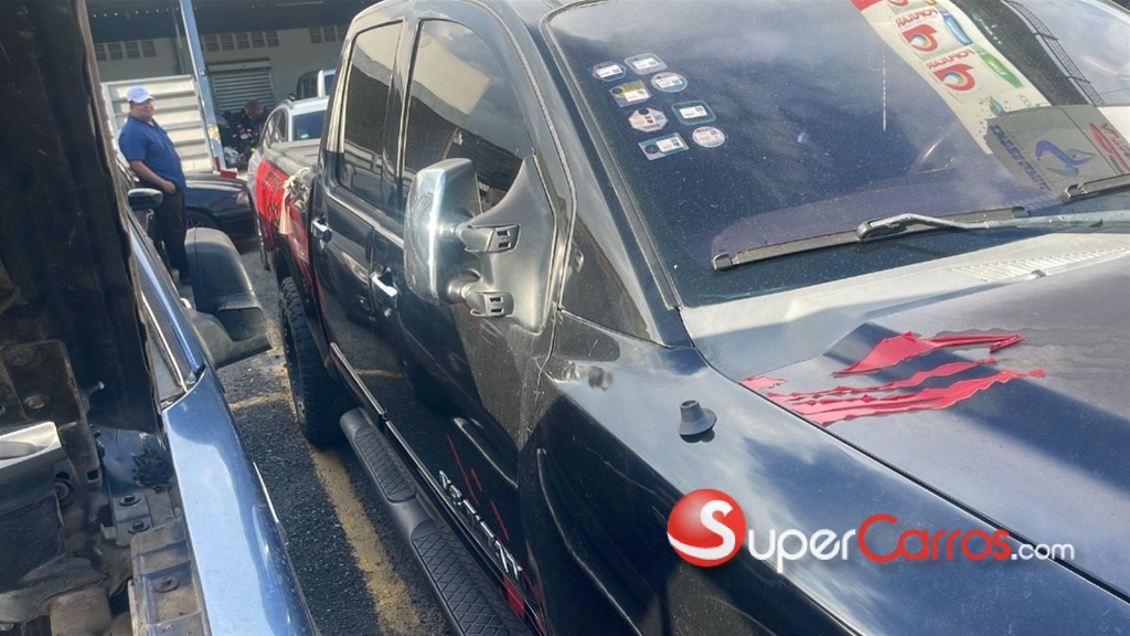 2006 Nissan TITAN — foto 3 / 5