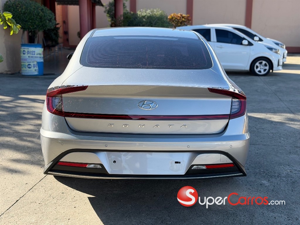 2021 Hyundai Sonata DN8 — foto 4 / 12