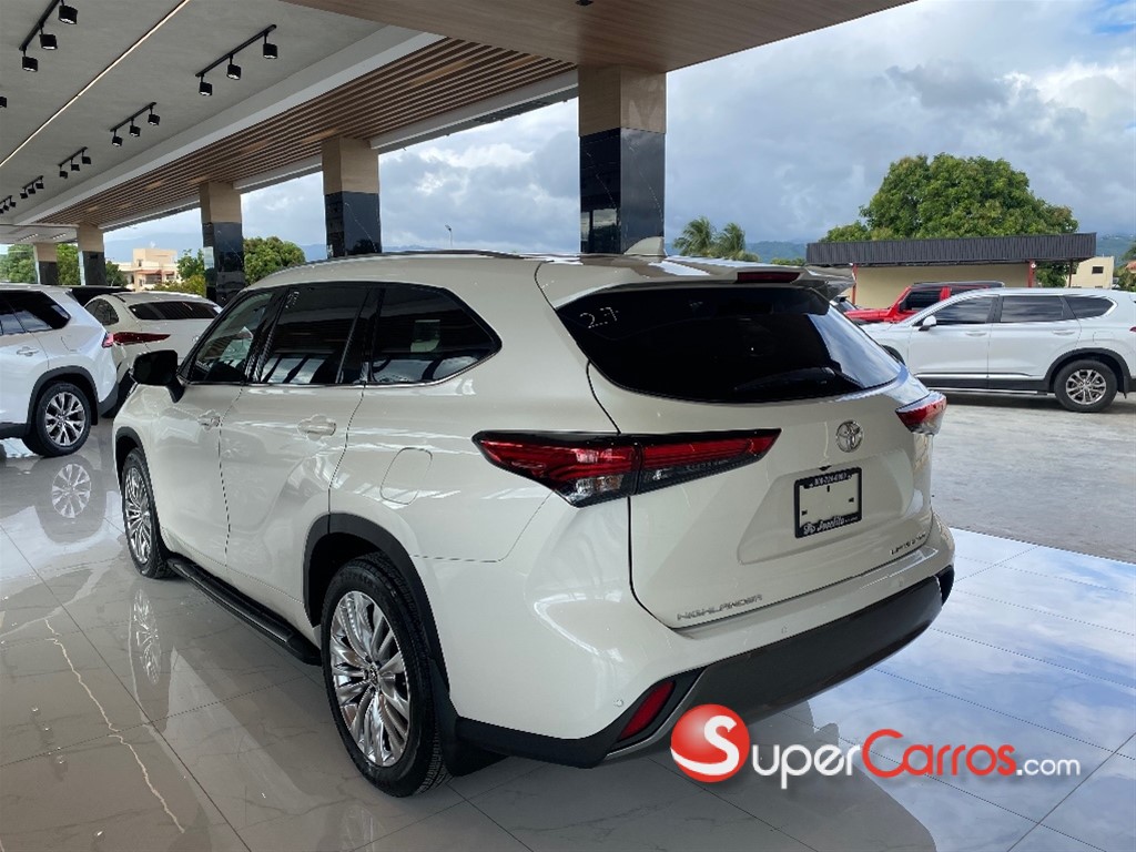 2021 Toyota Highlander Limited — foto 4 / 12