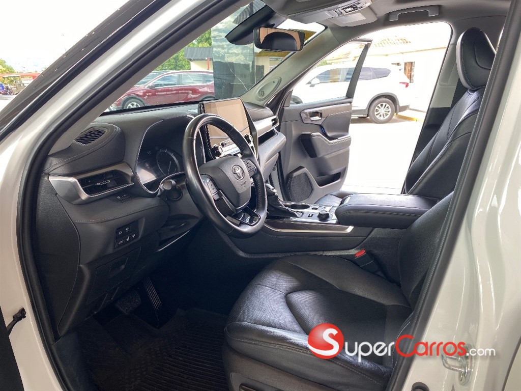 2021 Toyota Highlander Limited — foto 7 / 12
