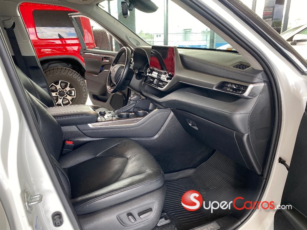 2021 Toyota Highlander Limited — foto 11 / 12