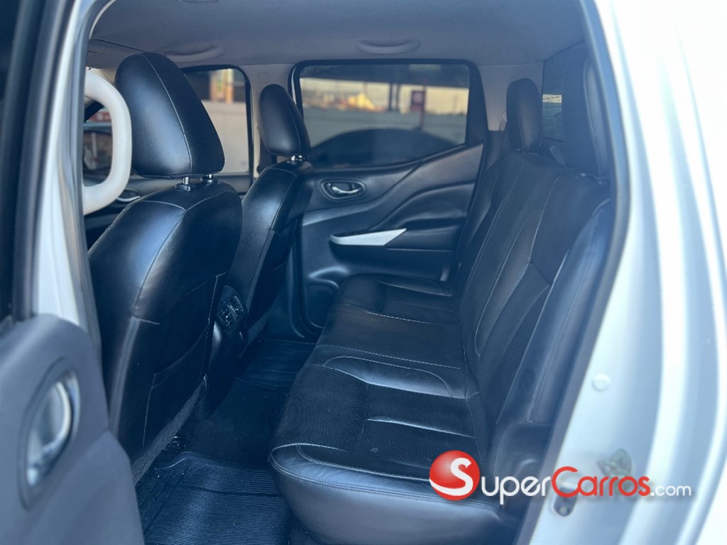 2018 Nissan Frontier LE — foto 4 / 10