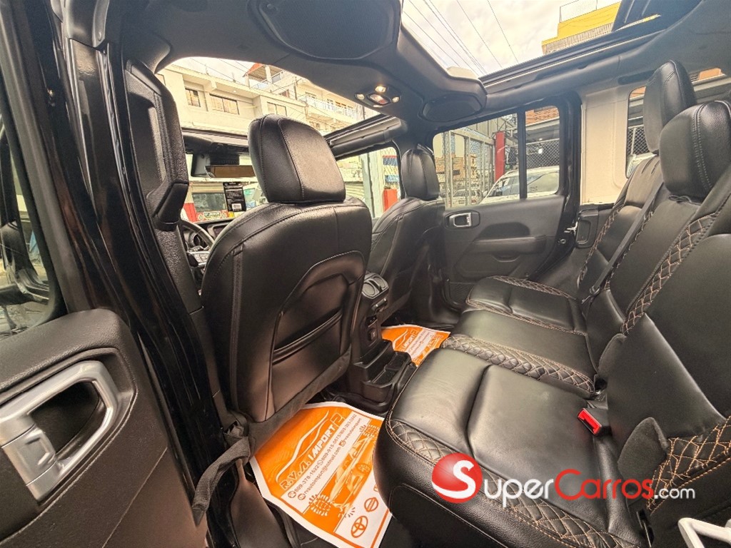 2021 Jeep Wrangler Unlimited Sahara — foto 5 / 7
