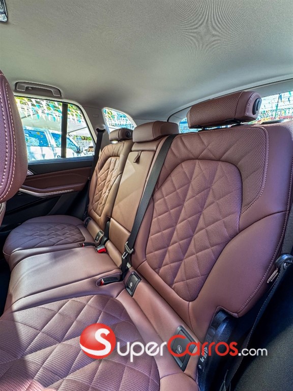 2026 BMW X 5 30D — foto 9 / 12