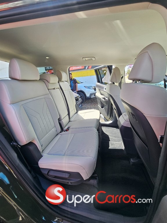 2024 Hyundai Santa Fe — foto 9 / 10