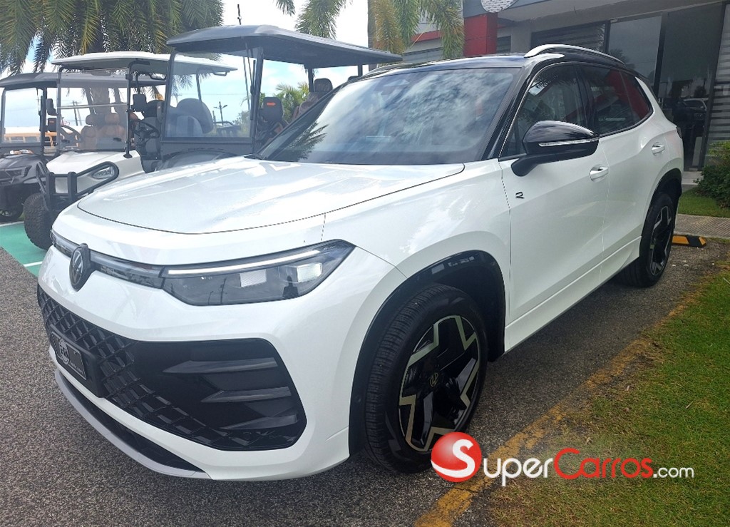 2026 Volkswagen Tiguan R Design
