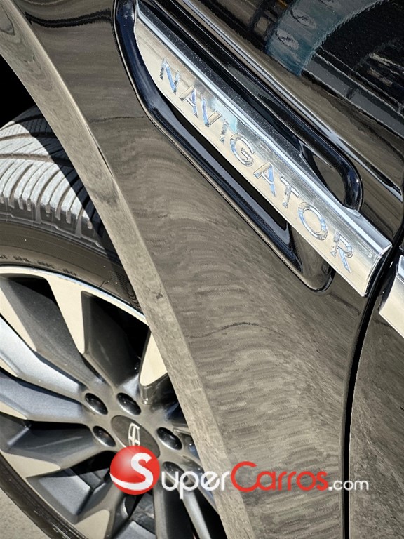2019 Lincoln Navigator L SELECT — foto 5 / 12