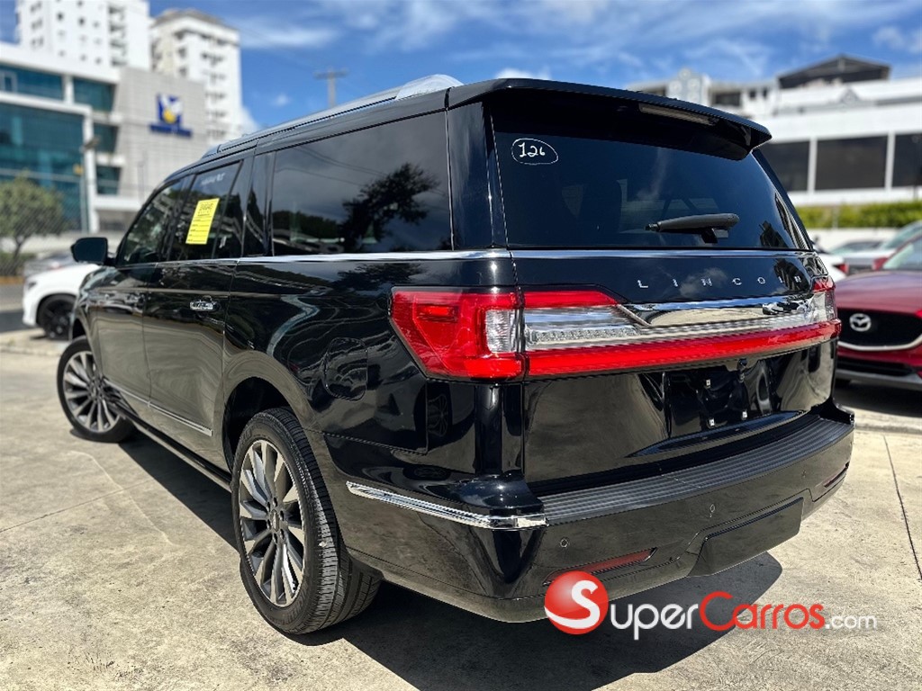 2019 Lincoln Navigator L SELECT — foto 11 / 12