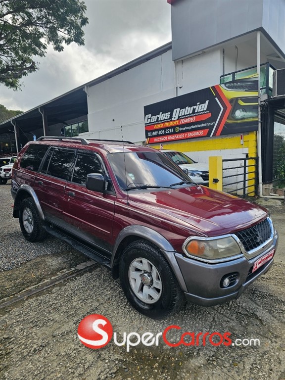 2002 Mitsubishi Motors Montero Sport XLS — foto 2 / 10