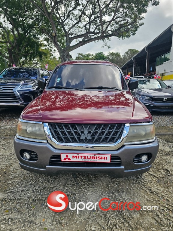 2002 Mitsubishi Motors Montero Sport XLS — foto 3 / 10