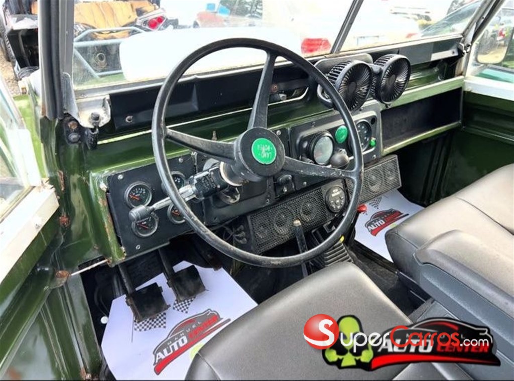 1970 Land Rover Defender 90 — foto 5 / 11