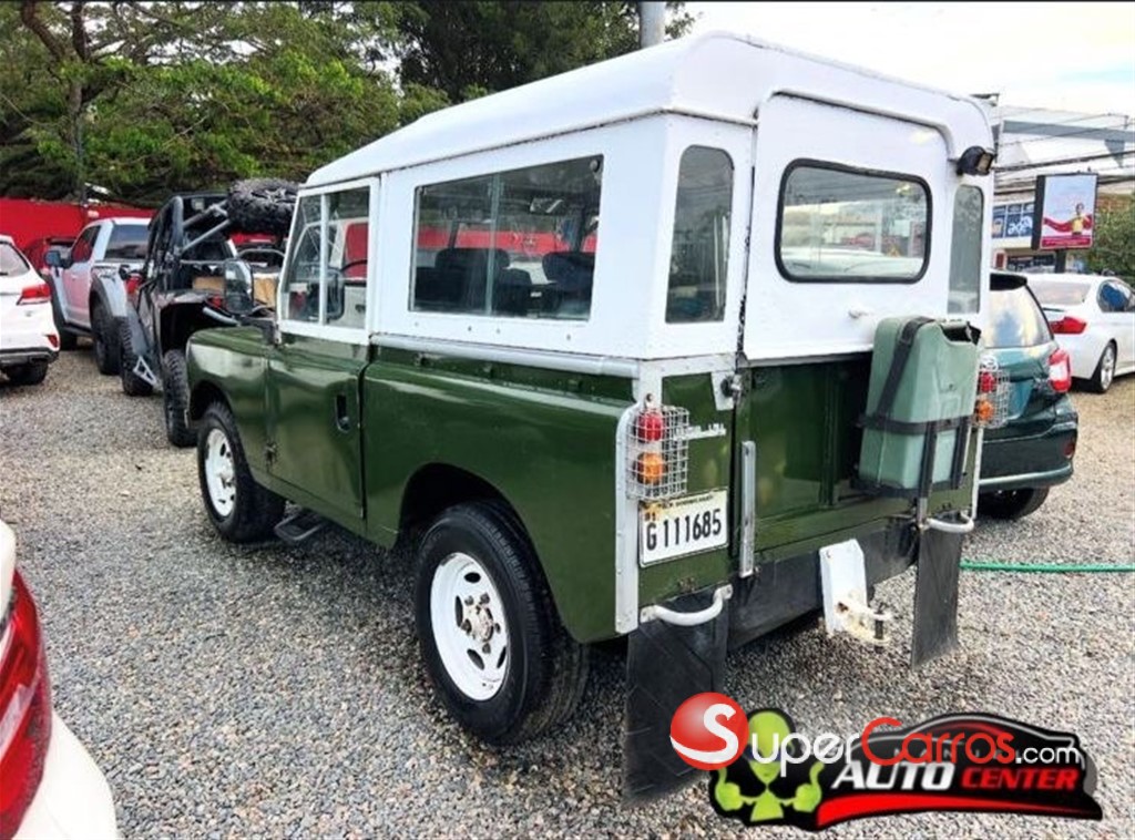 1970 Land Rover Defender 90 — foto 8 / 11