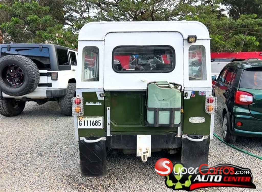 1970 Land Rover Defender 90 — foto 9 / 11