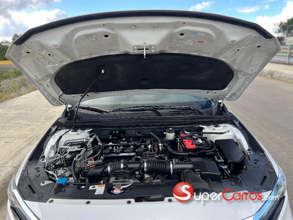 2020 Honda Accord LX — foto 12 / 12