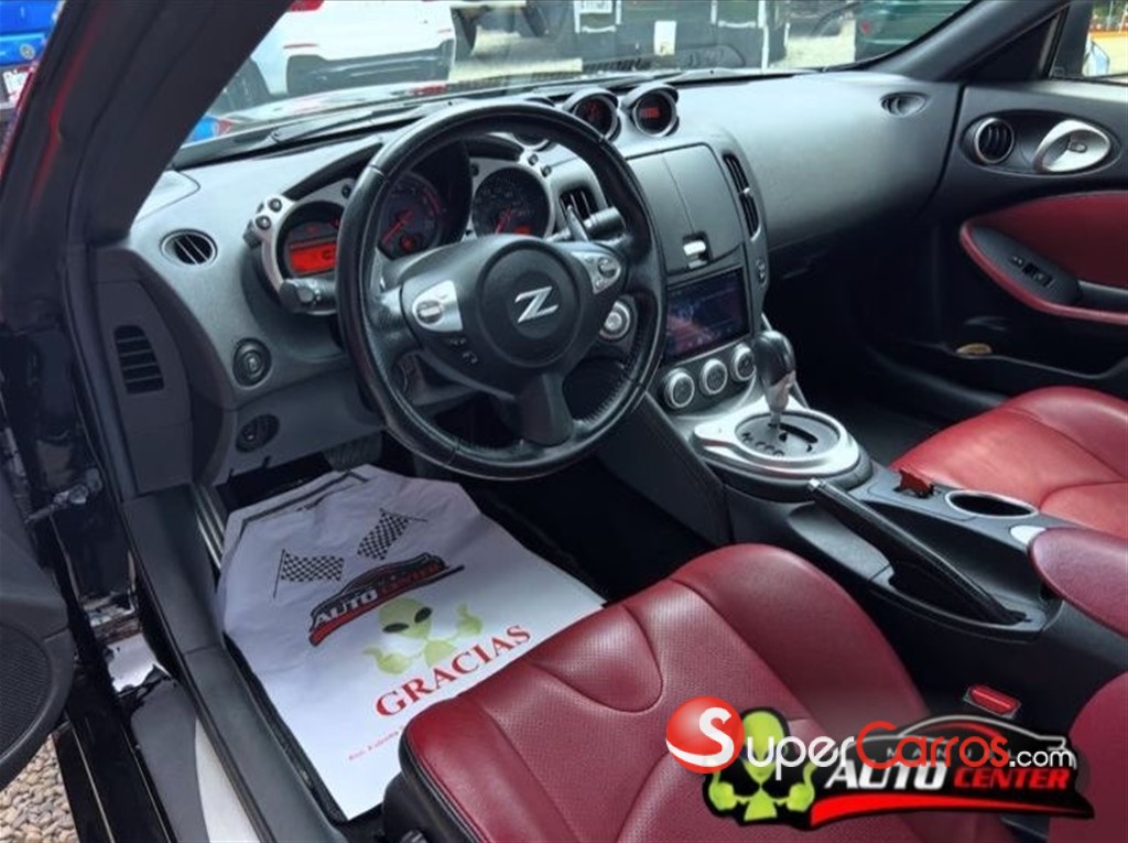 2020 Nissan 370-Z — foto 2 / 12