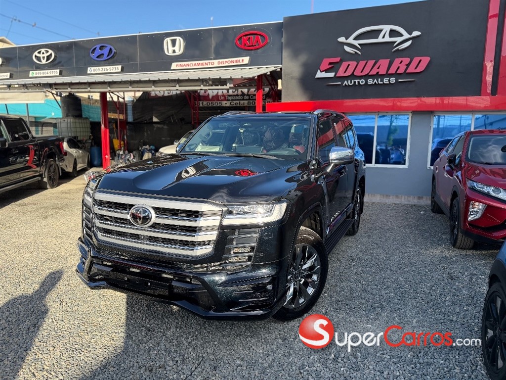 2027 Toyota Land Cruiser 70 ANIVERSARIO — foto 2 / 12