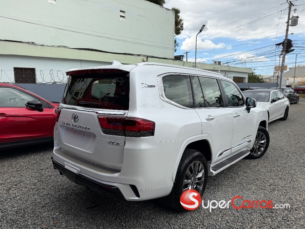 2027 Toyota Land Cruiser 70 ANIVERSARIO — foto 4 / 12
