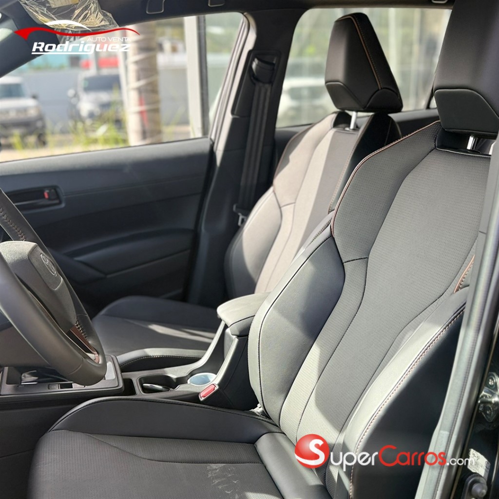 2025 Toyota Corolla Cross — foto 6 / 10