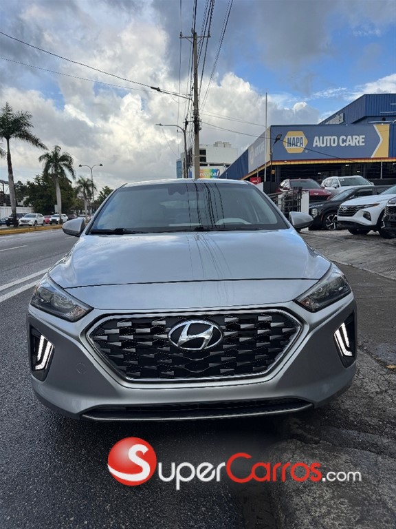 2020 Hyundai Ioniq — foto 2 / 10