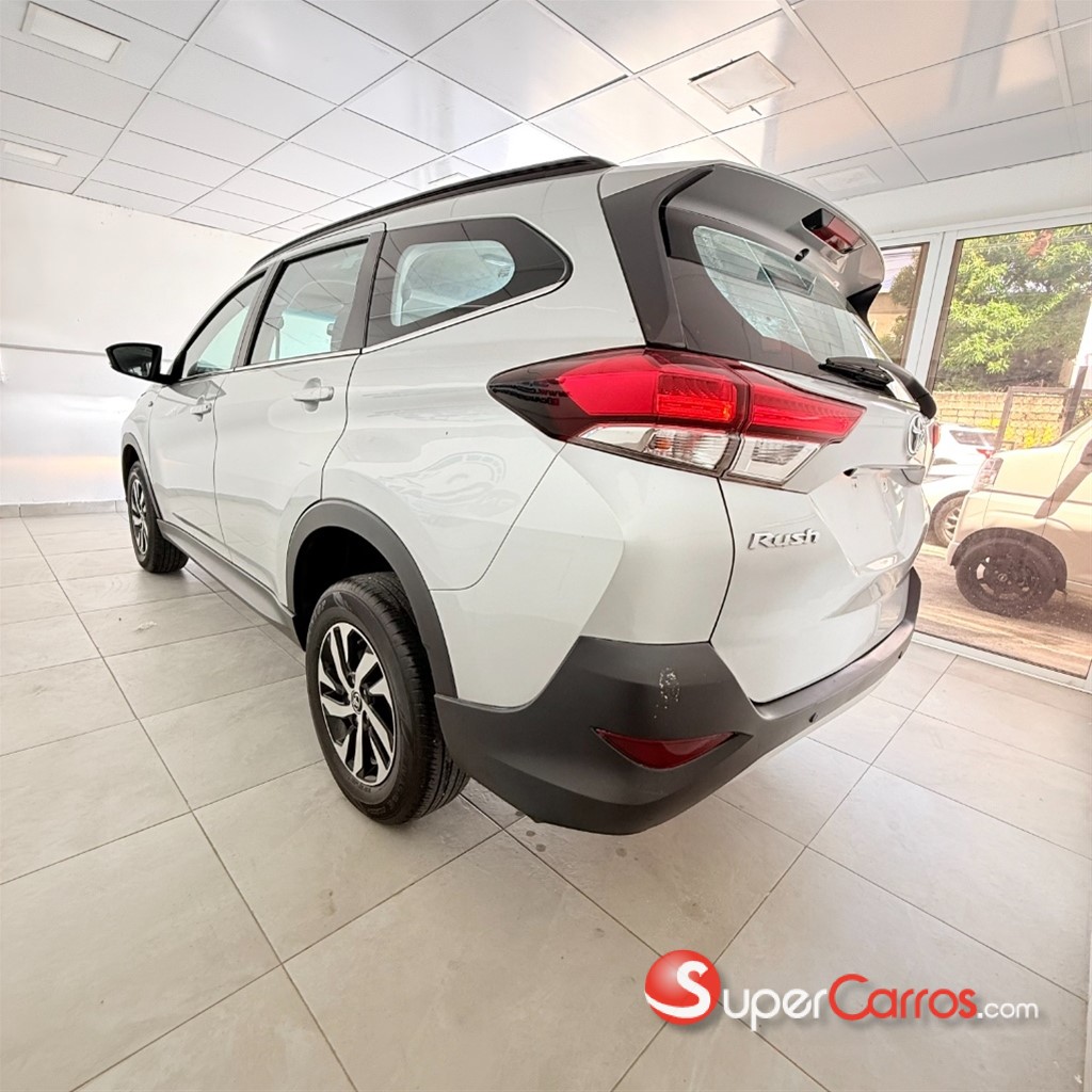 2024 Toyota Rush — foto 5 / 10