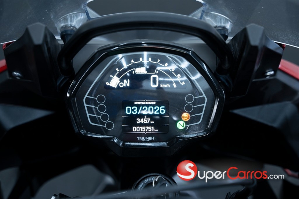 2024 Triumph Tiger — foto 8 / 12