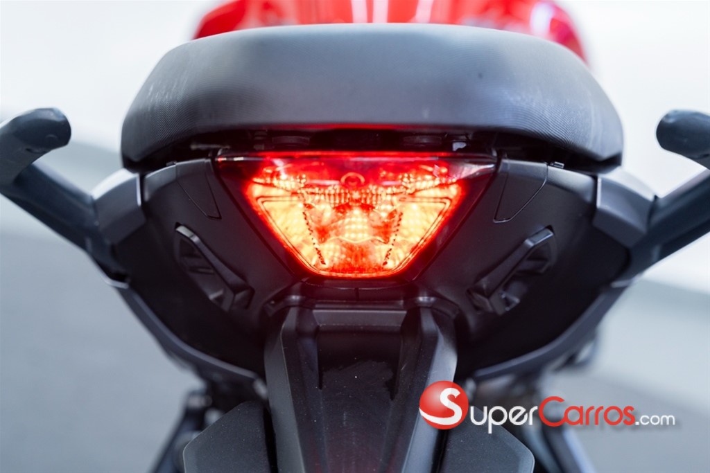 2024 Triumph Tiger — foto 12 / 12