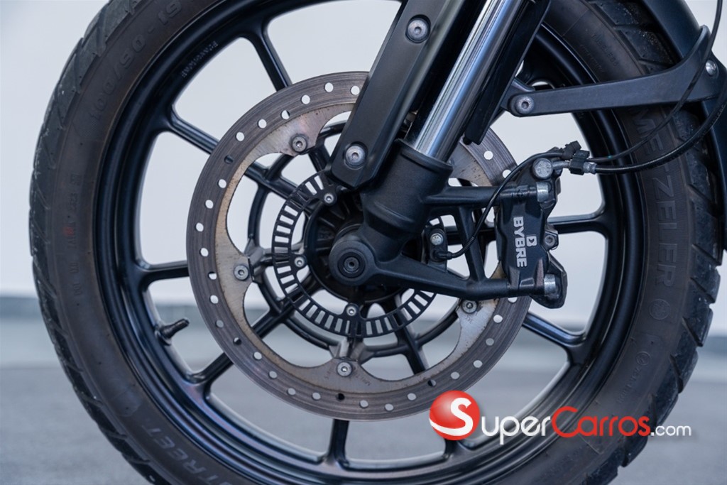 2024 Triumph Motorcycles — foto 8 / 12