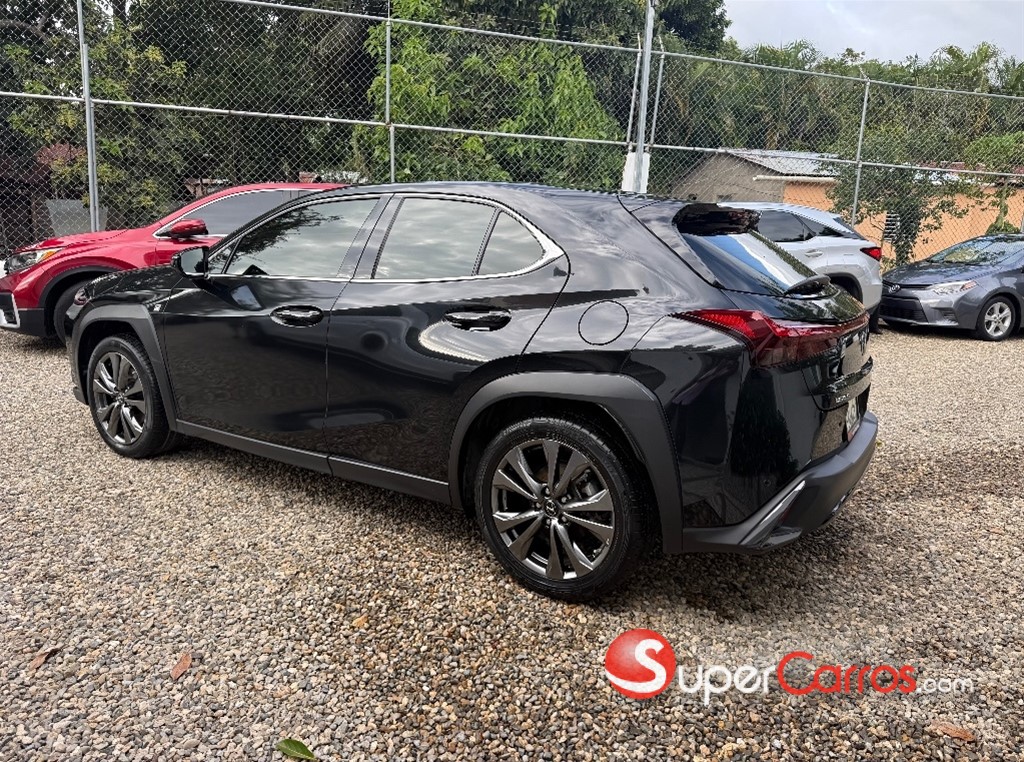 2024 Lexus UX 250H F Sport FWD — foto 3 / 9