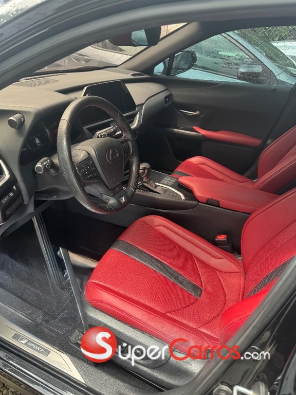 2024 Lexus UX 250H F Sport FWD — foto 4 / 11