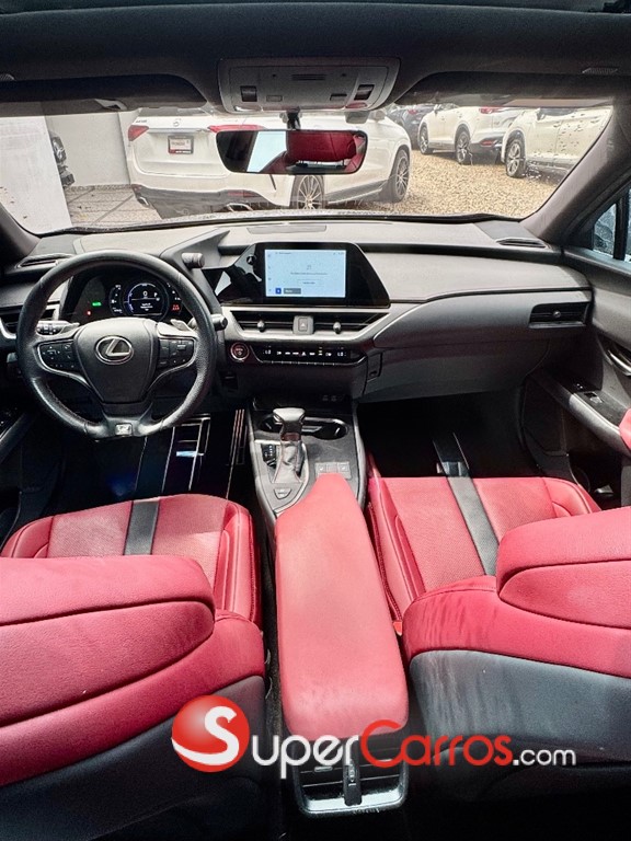 2024 Lexus UX 250H F Sport FWD — foto 10 / 11