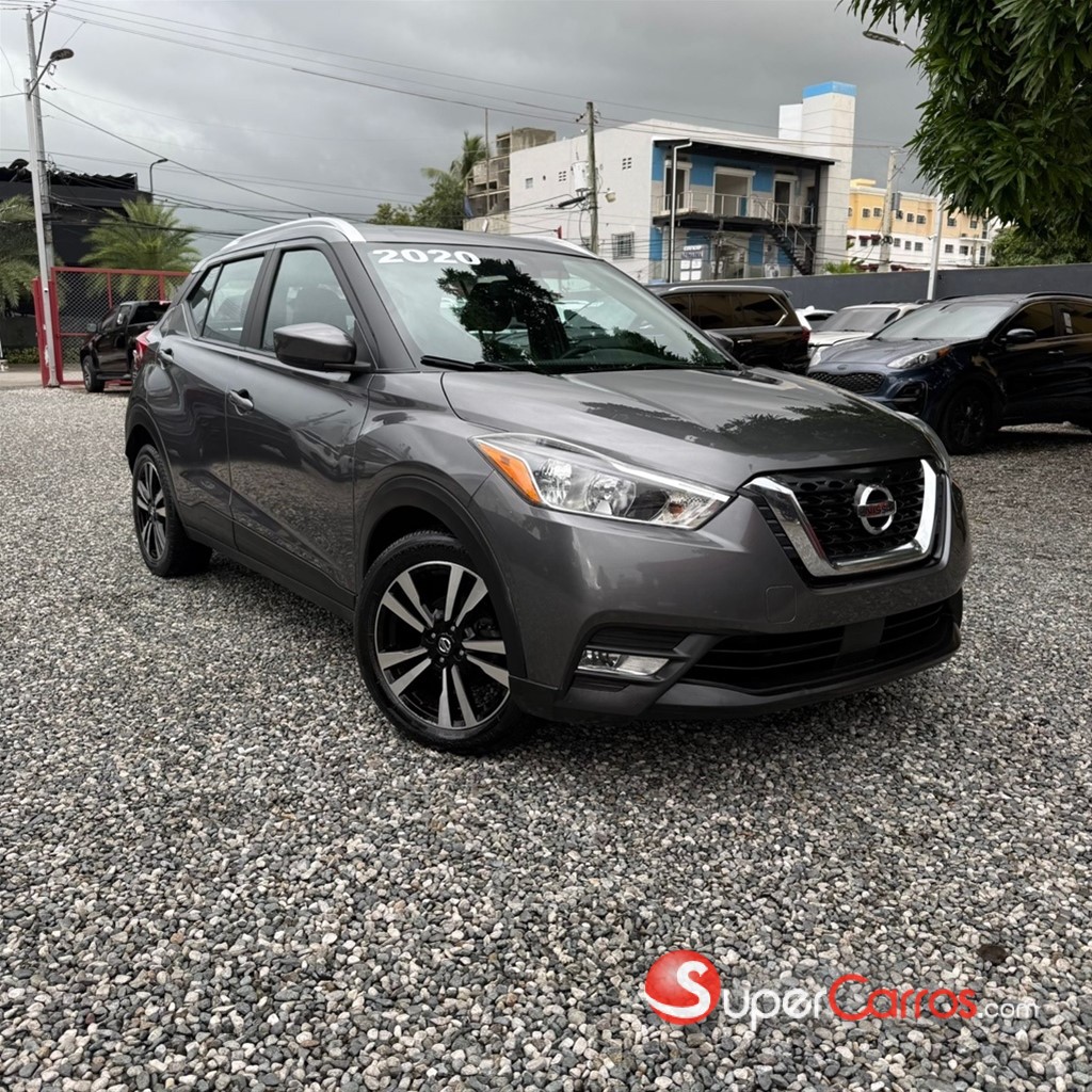 2020 Nissan Kicks SV