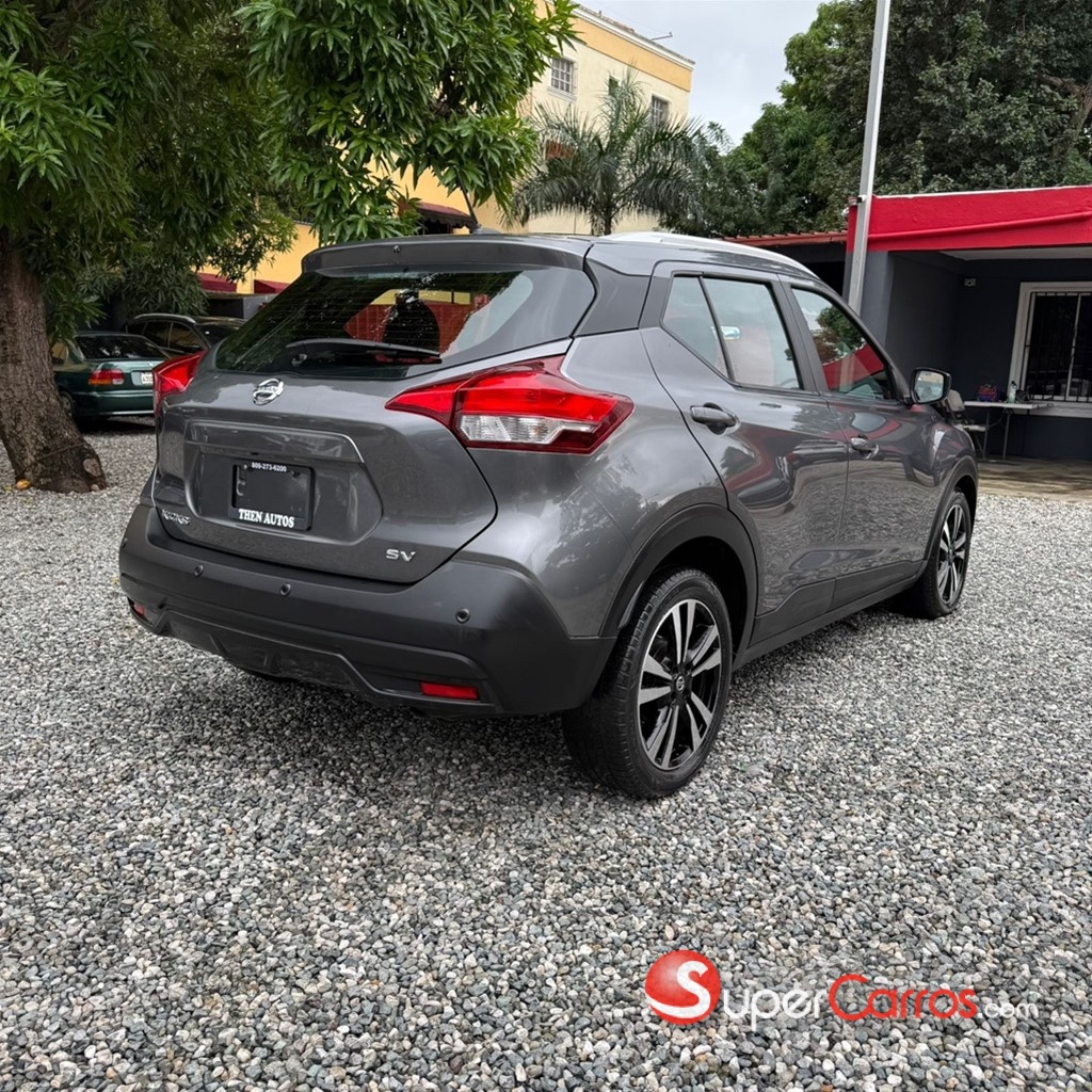 2020 Nissan Kicks SV — foto 7 / 12