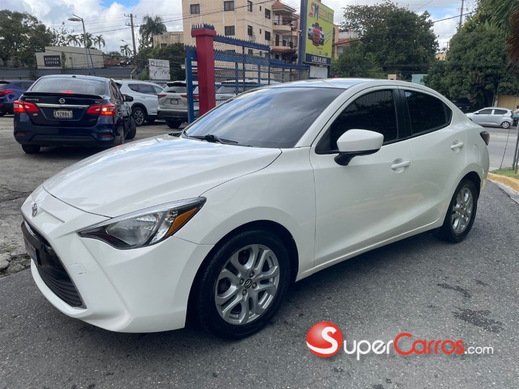 2017 Toyota Yaris iA — foto 3 / 10