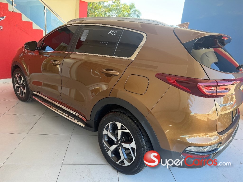 2020 Kia Sportage — foto 3 / 12