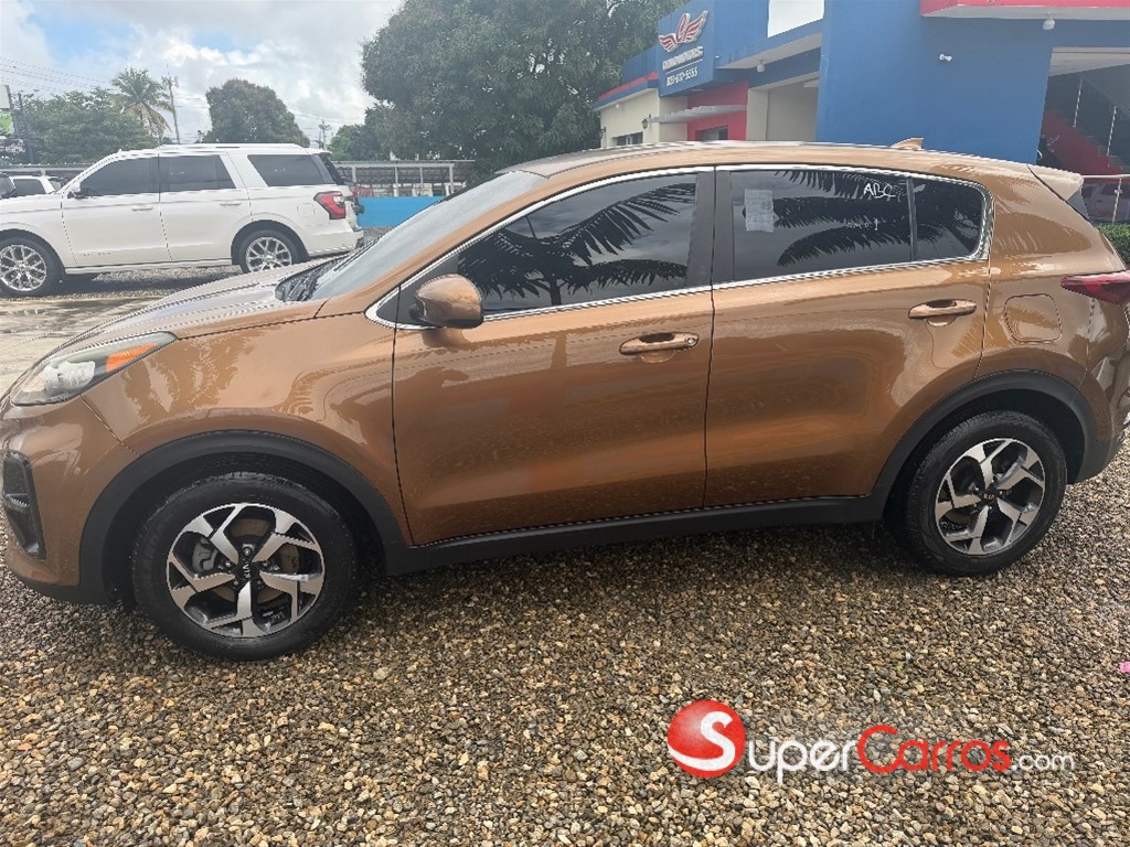2020 Kia Sportage — foto 6 / 12