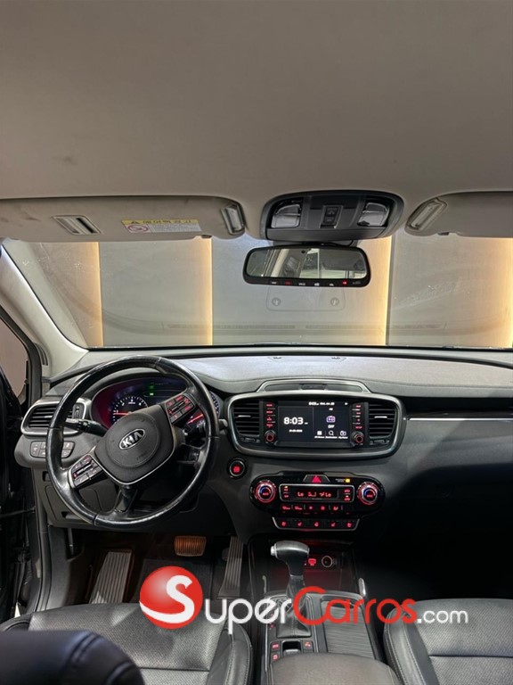 2020 Kia Sorento — foto 7 / 12
