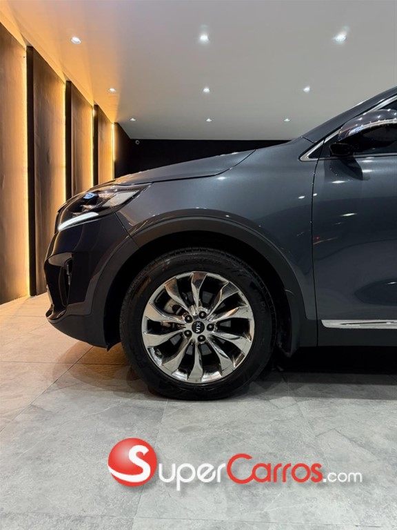 2020 Kia Sorento — foto 11 / 12